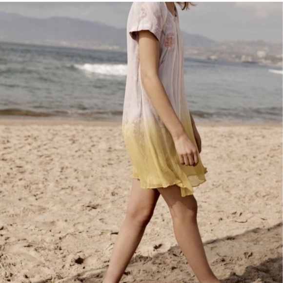 Anthropologie HD in Paris Ivory Ombre Chiffon Dress - Picture 14 of 14